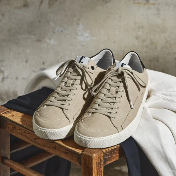 Fleeters Peach Salino barefoot