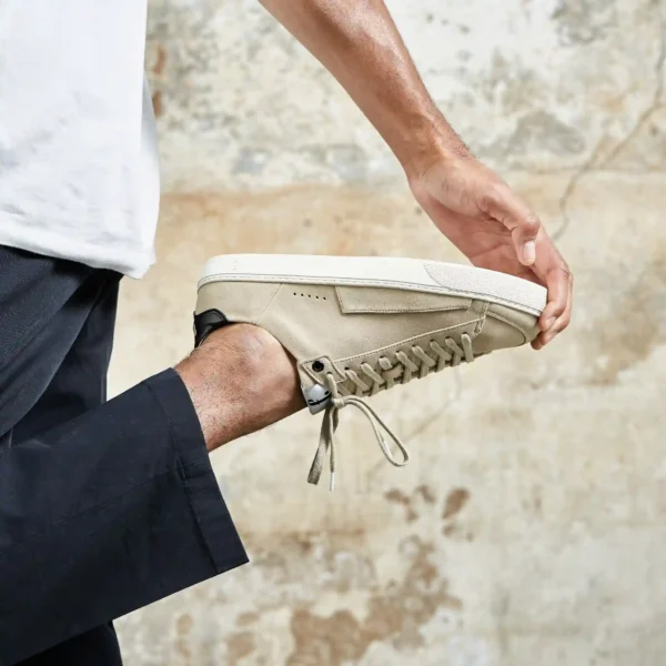 Fleeters Peach Salino barefoot