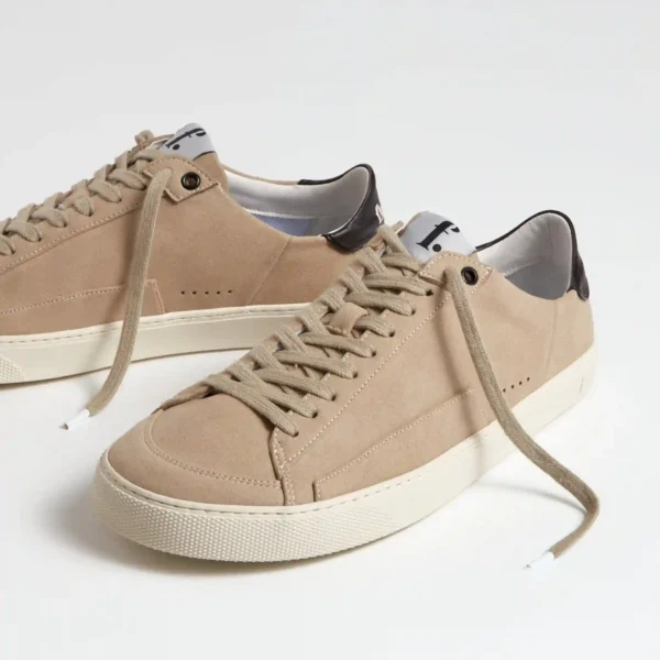 Fleeters Peach Salino barefoot